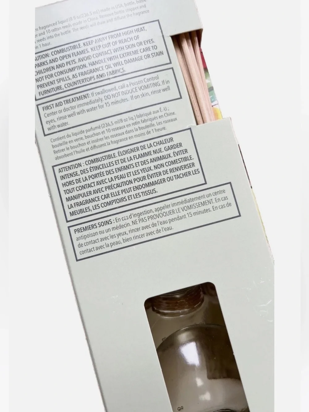 Pier 1 - Guava Passion Reed Diffuser 8 OZ / 236 ML